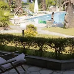 Coconut & Vanilla & Pineapple Pool #feelslikehome Tatil Evi Kriopigi