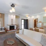 Tatil Evi Coconut & Vanilla & Pineapple Pool #feelslikehome Kriopigi