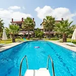 Coconut & Vanilla & Pineapple Pool #feelslikehome Tatil Evi *