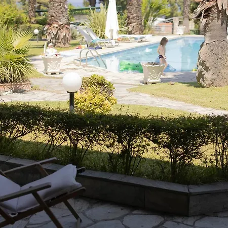 Coconut & Vanilla & Pineapple Pool #feelslikehome Holiday home Kriopigi