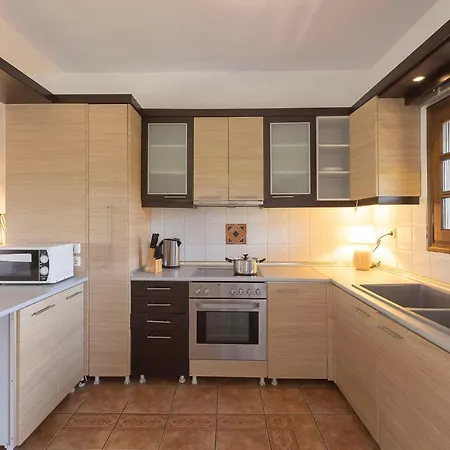 Holiday home Coconut & Vanilla & Pineapple Pool #feelslikehome Kriopigi