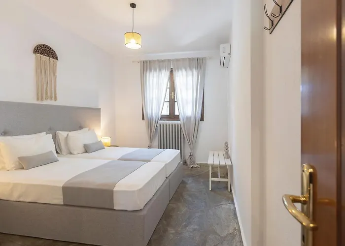 Coconut & Vanilla & Pineapple Pool #feelslikehome *