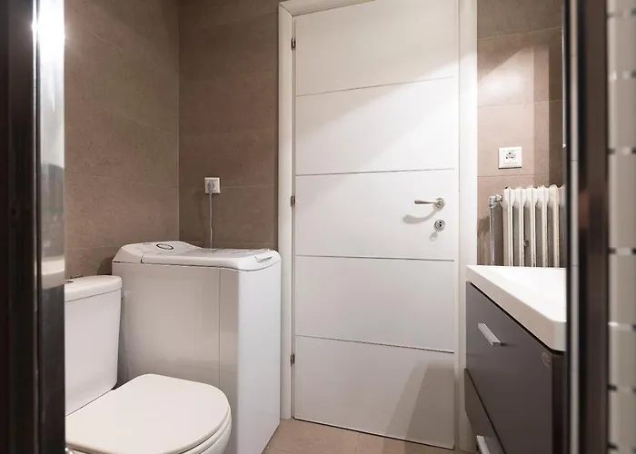 Coconut & Vanilla & Pineapple Pool #feelslikehome